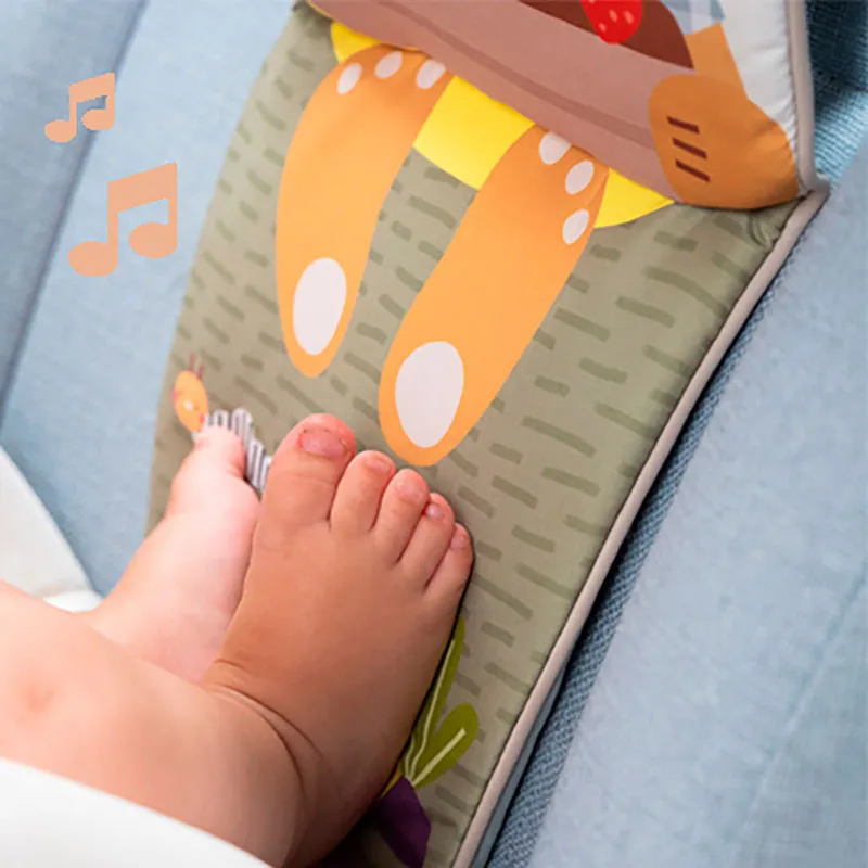 Centre d'activités pour voiture Lapin - 0m+-4