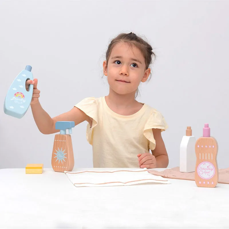 Produits de nettoyage 7pcs - 24m+-1