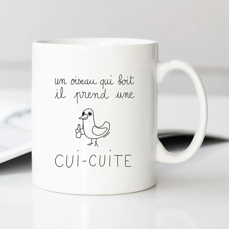Mug Un oiseau qui boit il prend une cui-cuite - Blanc-0