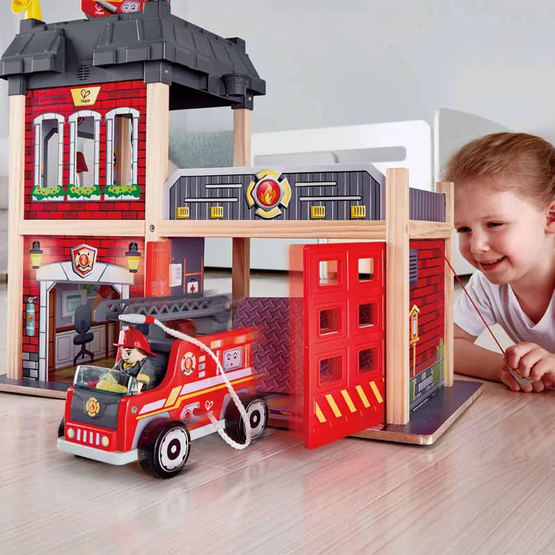 Grande caserne de Pompiers 13pcs - 36m+-5