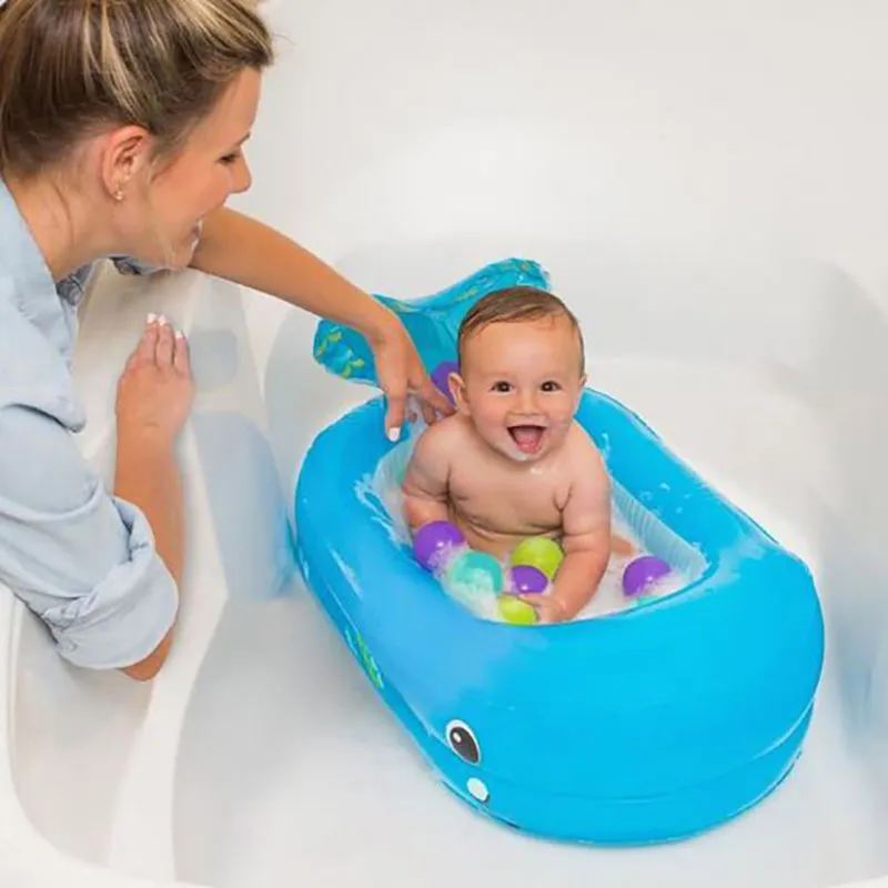 Baignoire gonflable Baleine + 10 balles - 6m+-5
