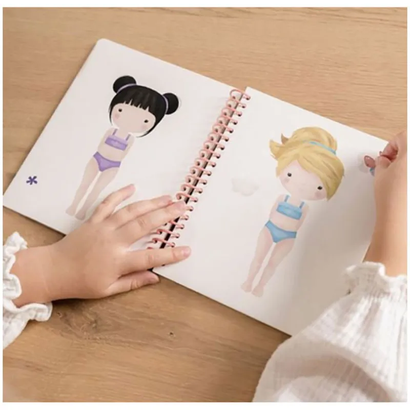 Livre Habille ton personnage Rosa & Friends - 36m+-1