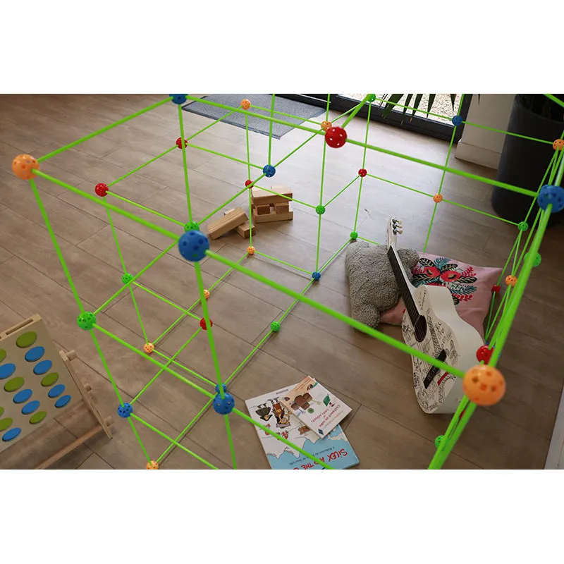Kit de construction de cabane Magicastle 175pcs - 3+-9