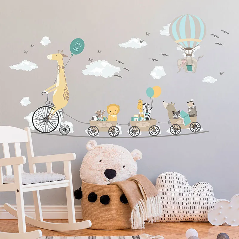 Stickers - Girafe sur son tricycle & Animaux-1
